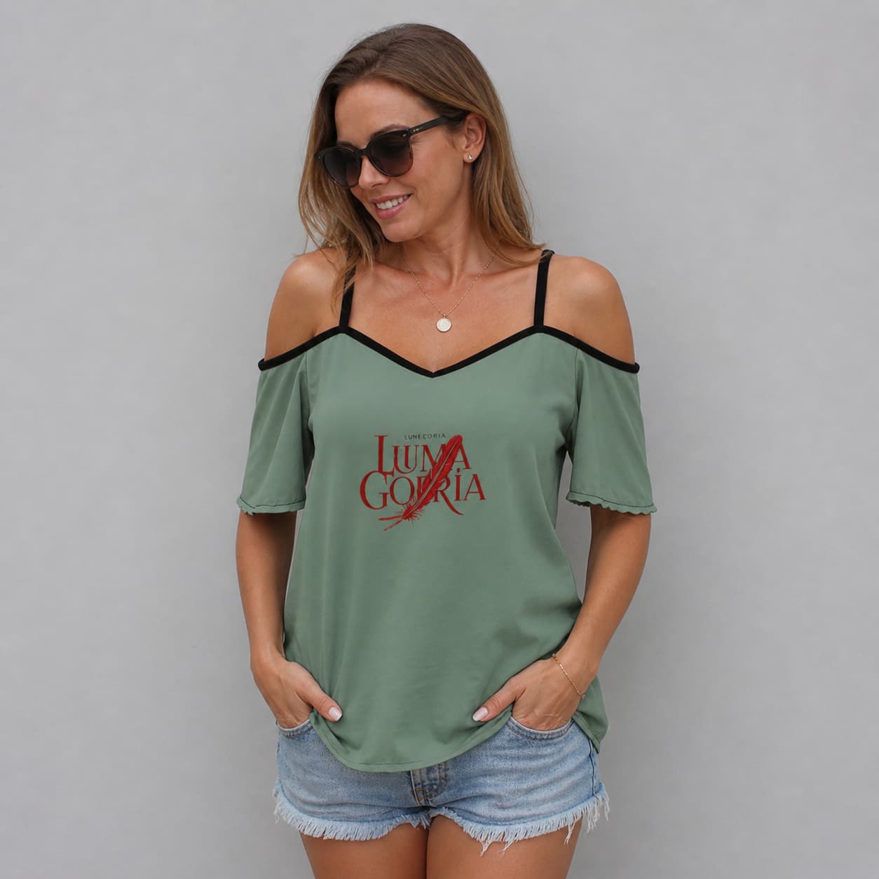 👚 Chemises, Bodys & Tuniques Femme – Élégance, confort et polyvalence