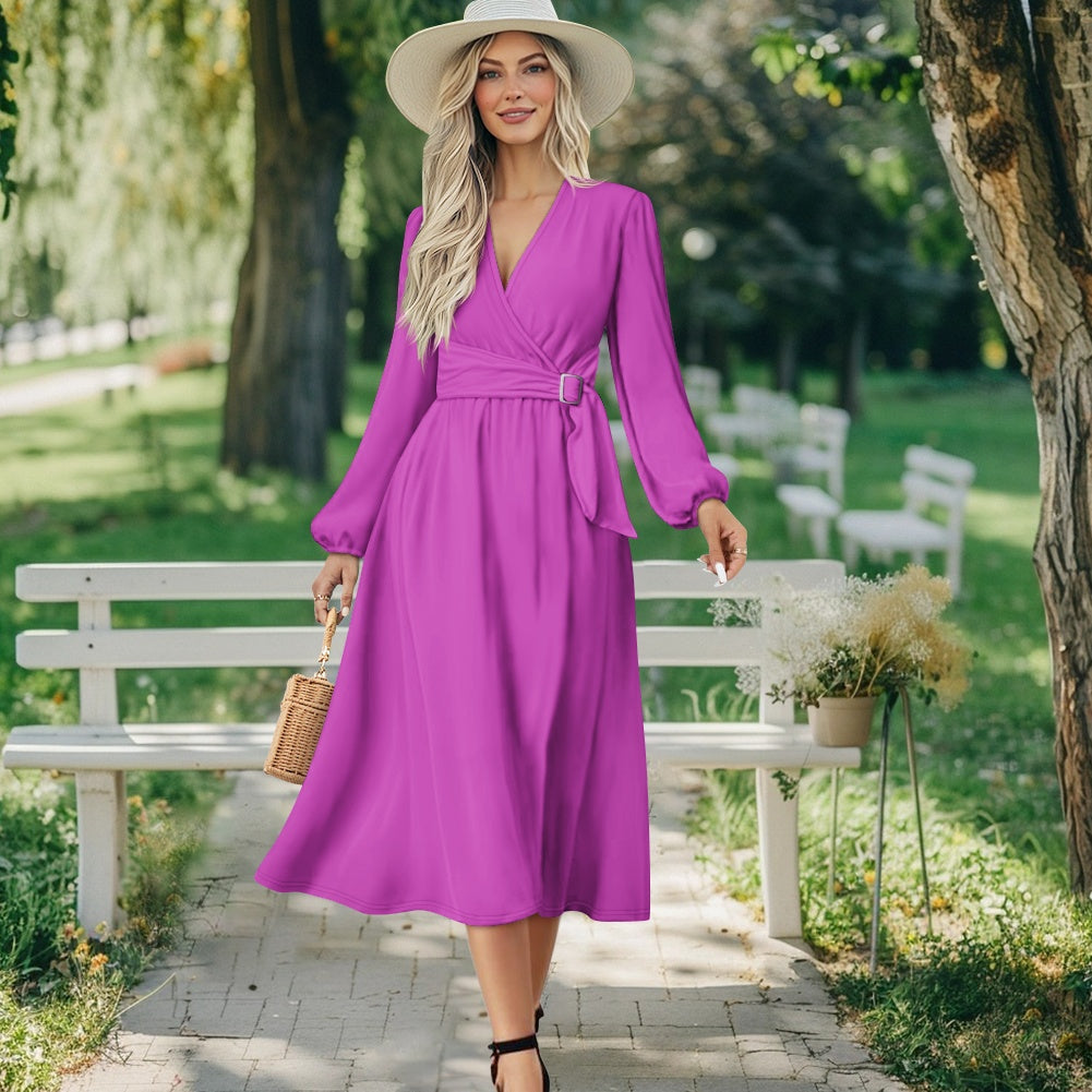 Robe midi élégante à col V avec ceinture nouée