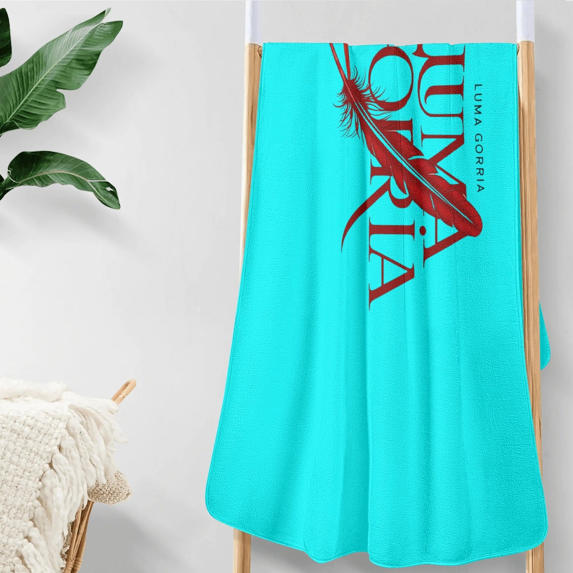 Personalized Soft Bath Towel 2 Sizes for Bathroom Gym and Travel popcustoms   Luma Gorria vêtement