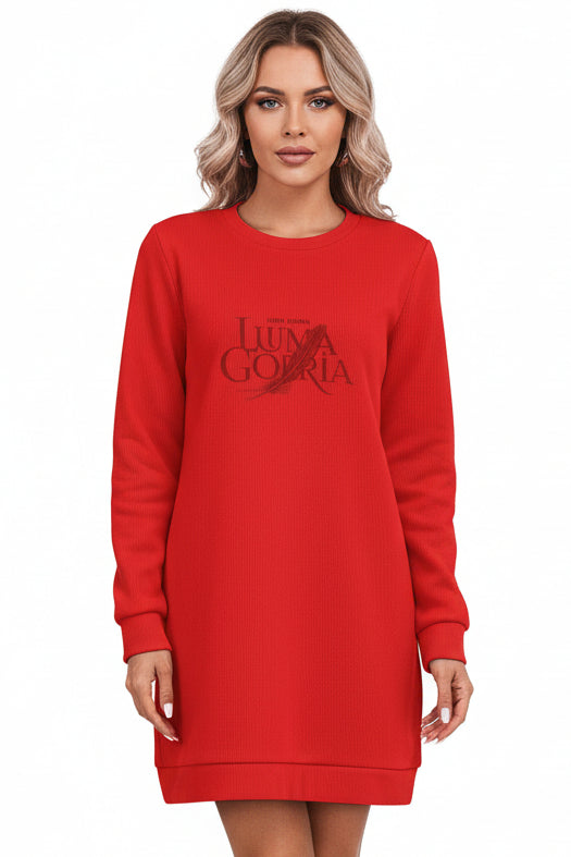 Robe pull femme longue en maille chaude.