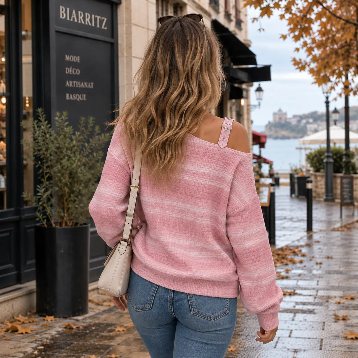 Pull épaules dénudées pour femme – Maille côtelée, chaleur & élégance