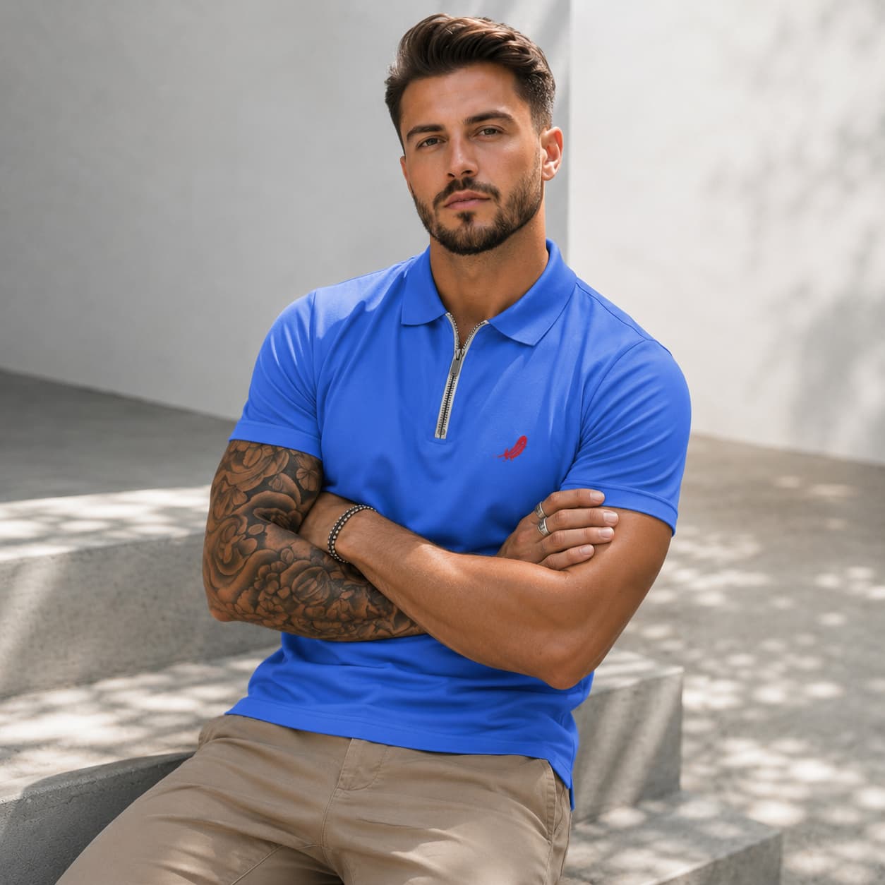Polo homme à fermeture zippée – Élégance moderne & confort respirant