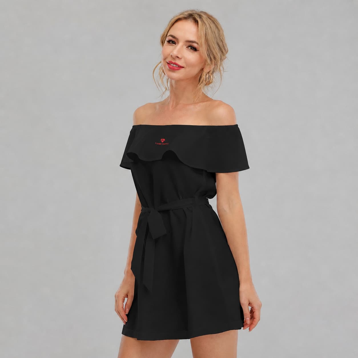Robe à épaules dénudées avec volants pour femme – Élégance légère & style tendance