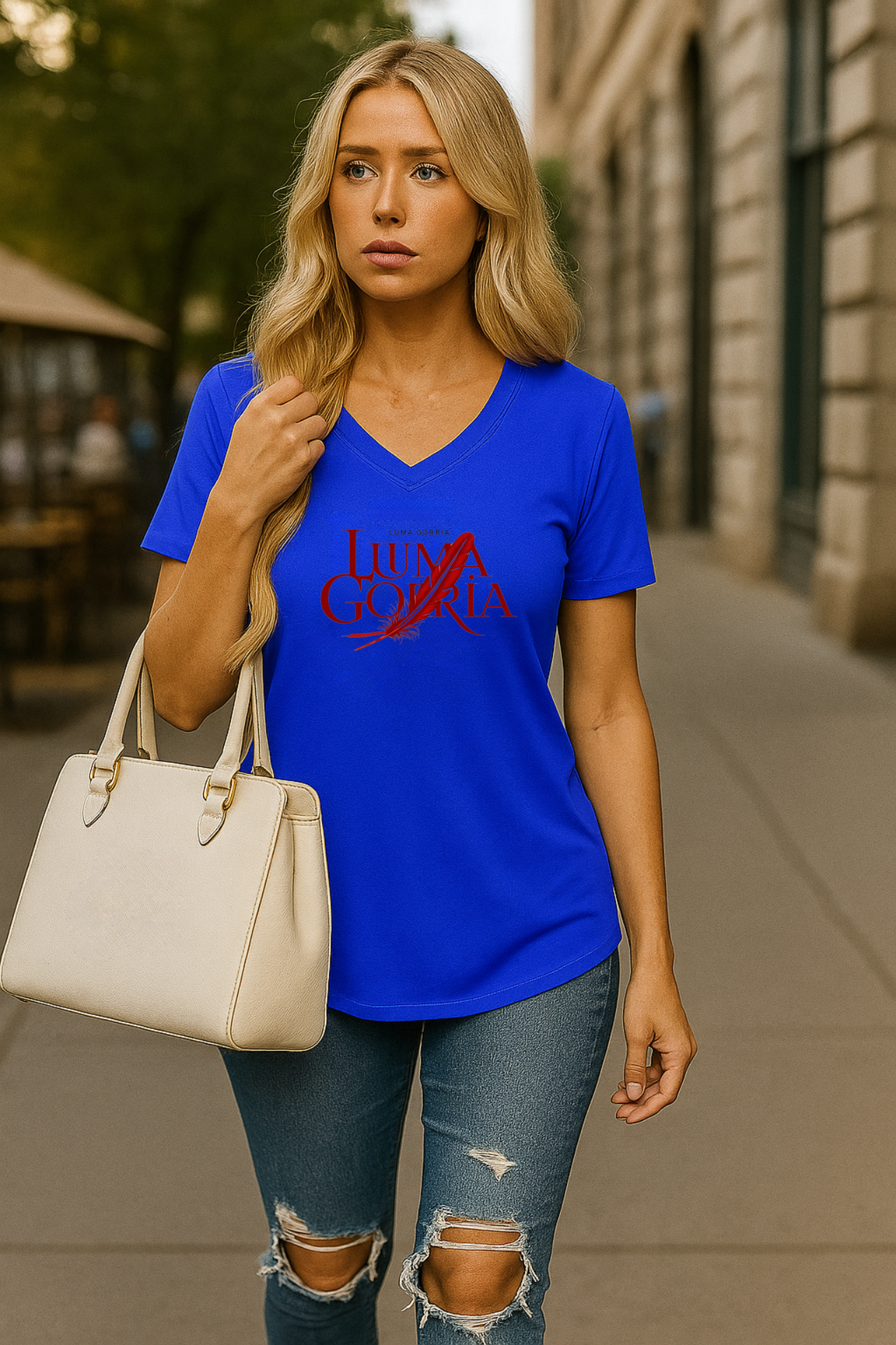 T-shirt femme col V long – Ample, respirant et flatteur Luma Gorria vêtement 35.00 T-shirt femme col V long Luma Gorria vêtement
