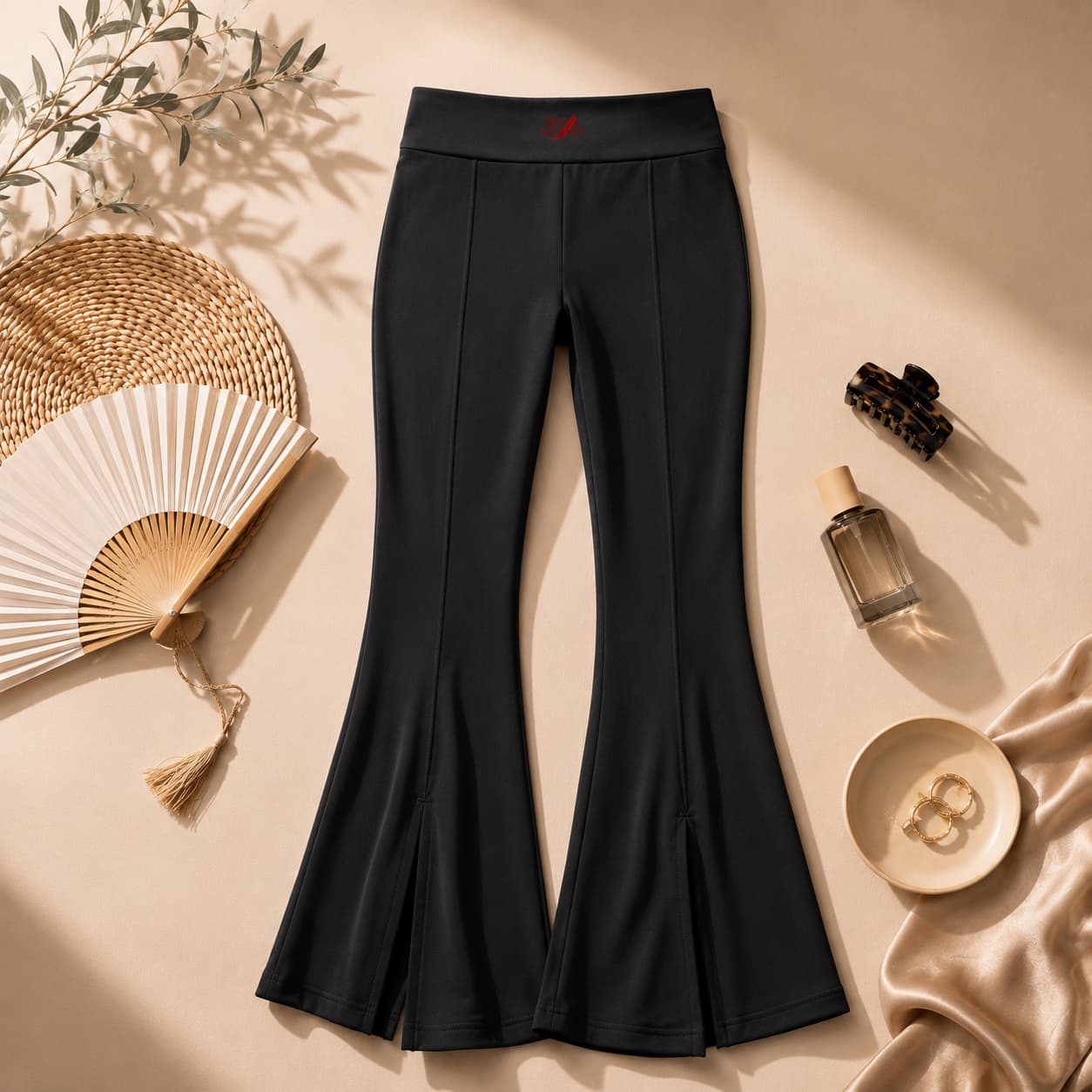 Pantalon femme taille haute évasé et fendu – Élégance & silhouette allongée