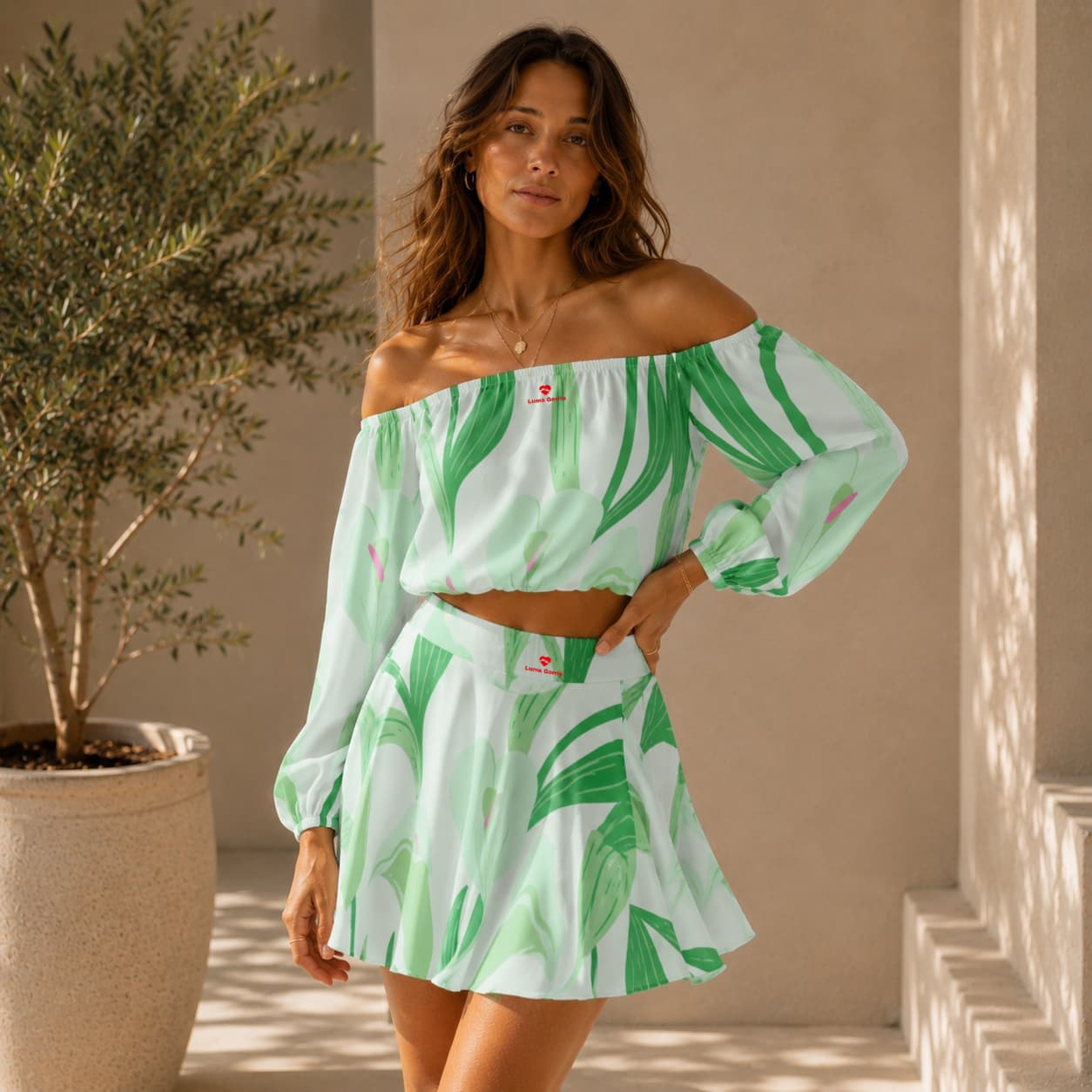 Ensemble haut & jupe à épaules dénudées à motifs femme – Élégance & allure séduisante