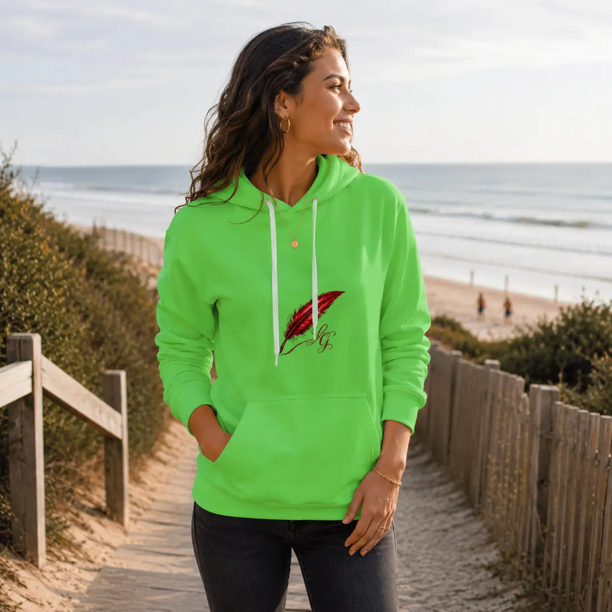 Sweat à capuche en velours chaud pour  femme porter de face couleur ait pomme 