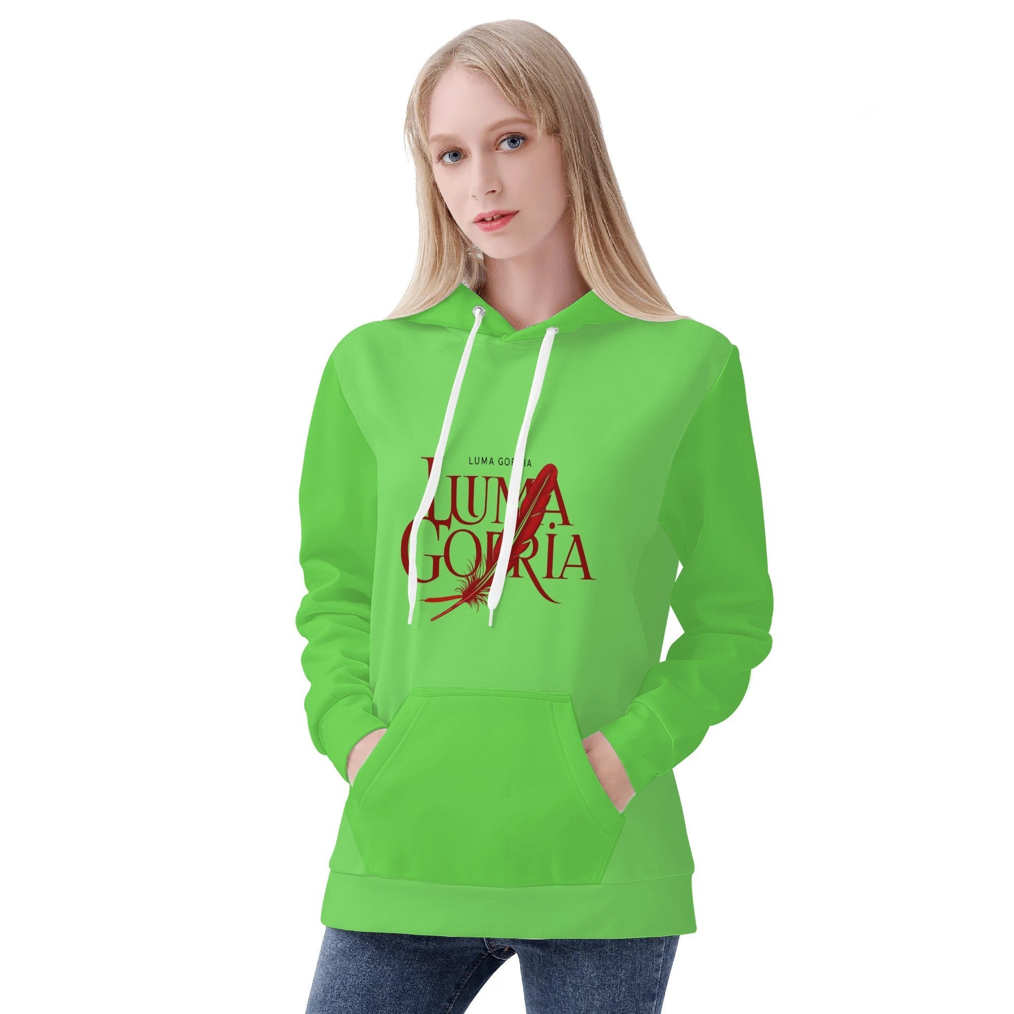 Sweat à capuche femme  porté de face  main dans les poches colorie vert
