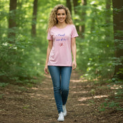 T-shirt femme col V fluide confort, féminité et simplicité.