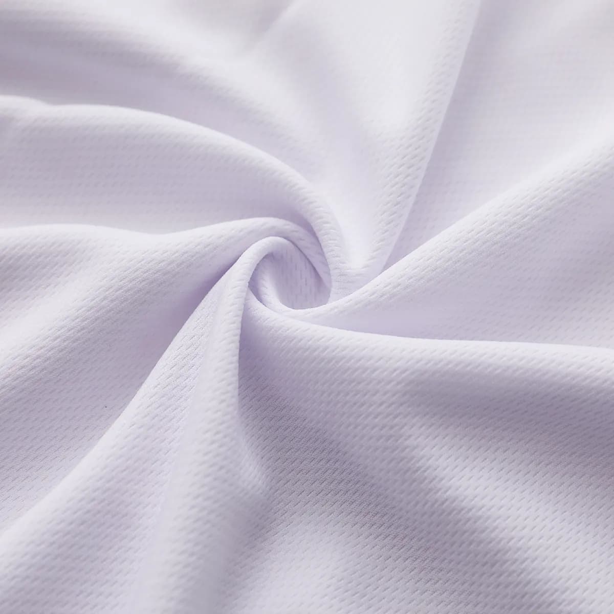 T-shirt homme respirant à col rond details matiere du tissu couleur blanc