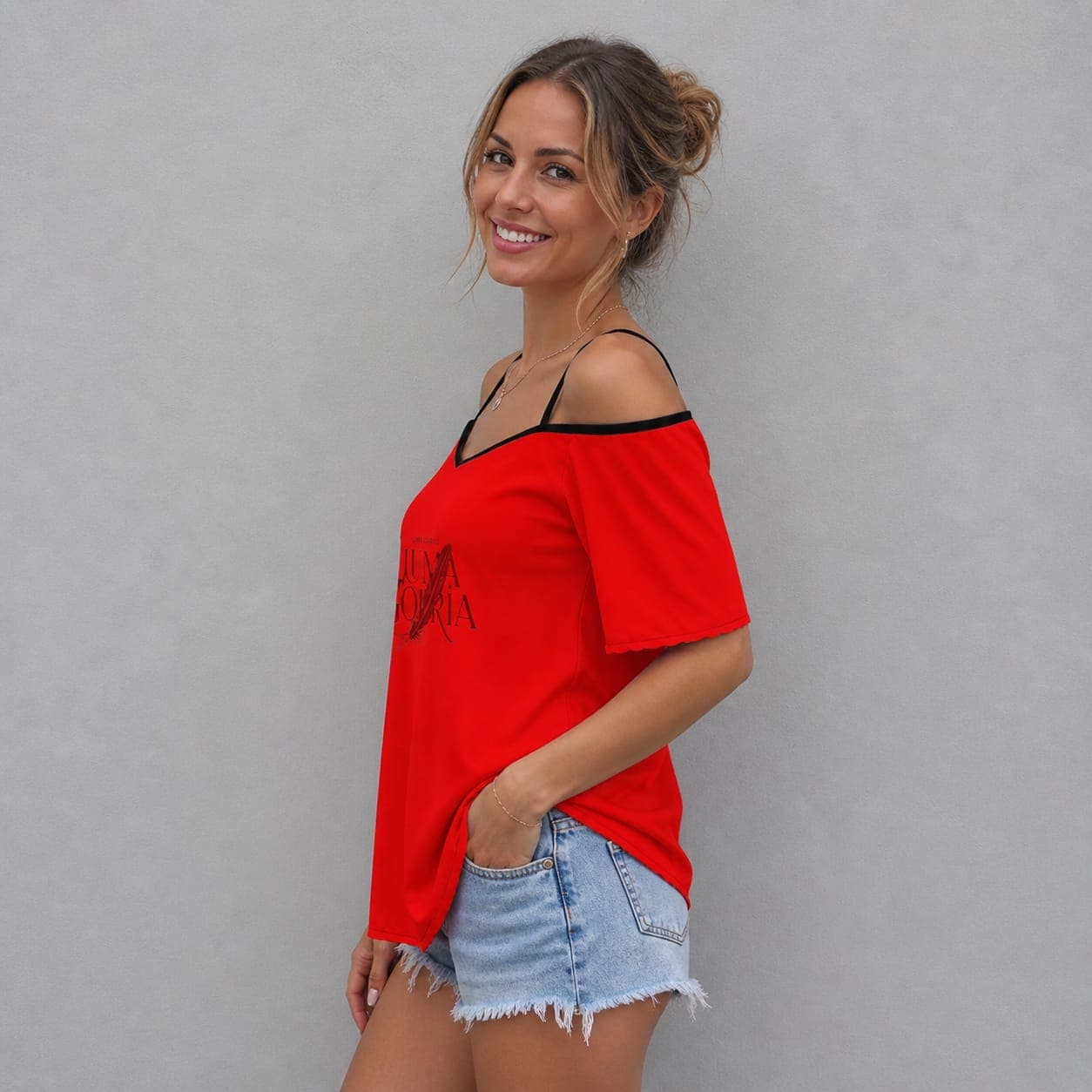 Haut femme à bretelles en mousseline – Élégance fluide & style tendance